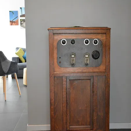 Retreat, Fernelmont Casa de Férias