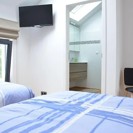 Holiday home Modern In Fernelmont With Garden Forville